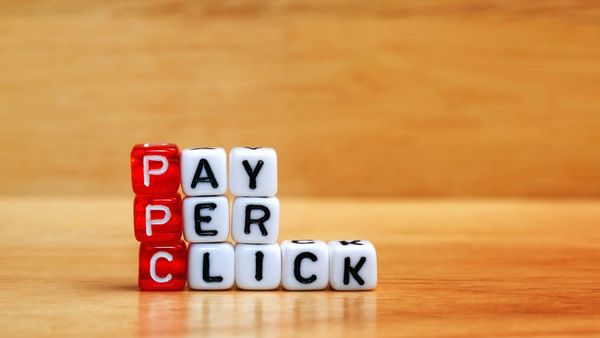 Differences Between Google PPC and Social Media Ads