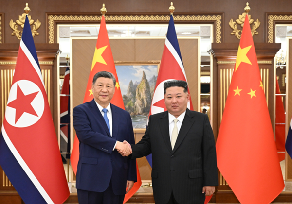 Bulletin n°31 : durcissement idéologique et axe Pékin-Moscou-Pyongyang