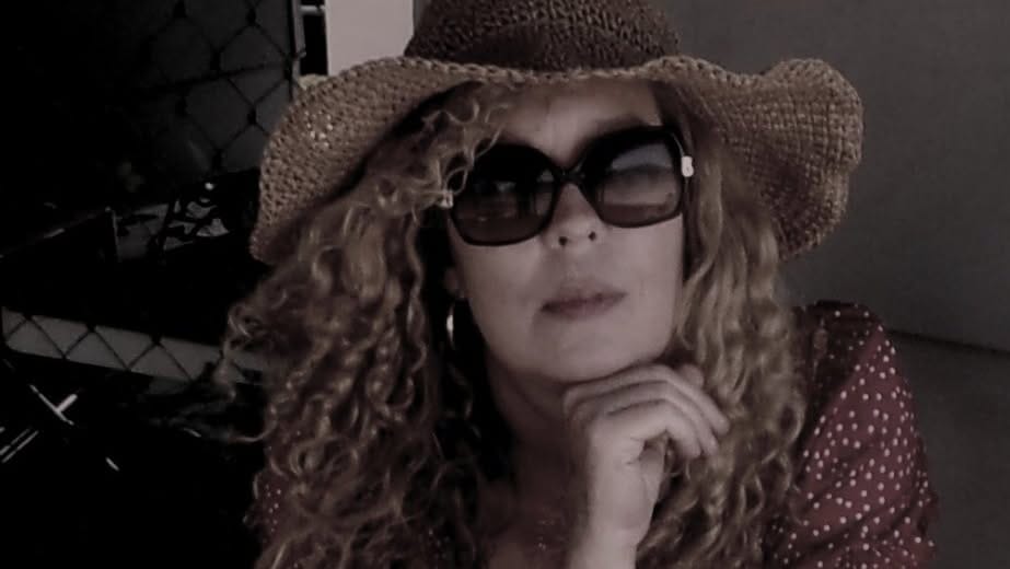 Diane T Adams