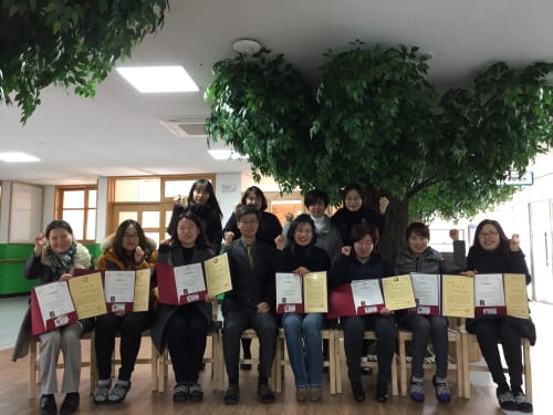 세종누리학교 학부모들이 바리스타가 되는 최종 관문을 통과했다