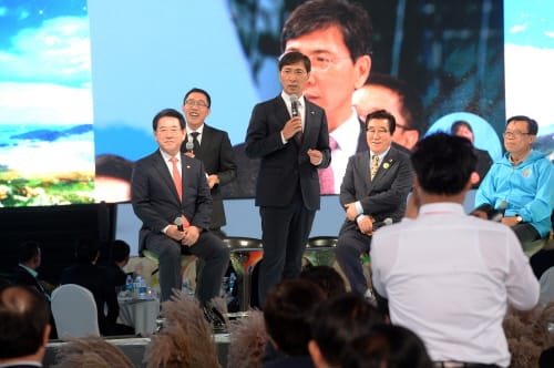 ‘생명의 뿌리, 인삼’ 2017금산세계인삼엑스포 개막