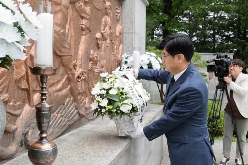 “새로운 세종시대는 ‘시민주권 특별자치시’와 ‘행정수도’로 완성”