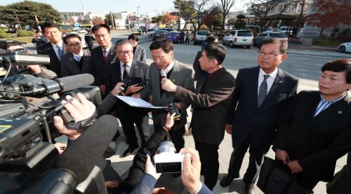 충남도의회 부여군 행정사무감사 결국 무산