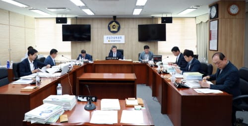 세종시의회 산업건설위원회, 2018년 주요업무 추진상황 보고 청취