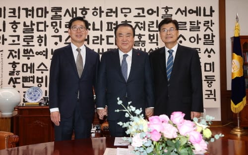 양승조 지사, 문희상 국회의장 면담.. 지방분권 특위 구성 등 건의