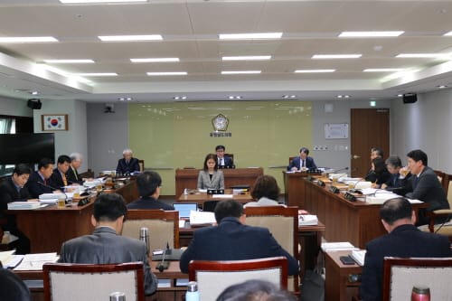 충남도의회 교육위원회, 덕명초 통폐합 추진관련 진통 끝에 찬성 결정