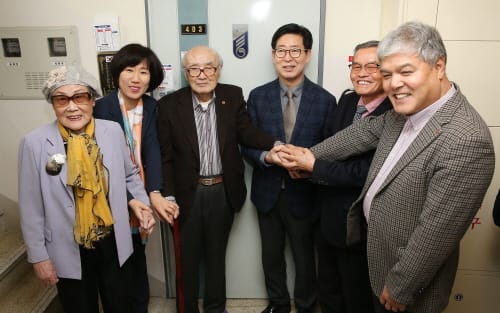 애국지사 찾아 감사·존경의 뜻 전달