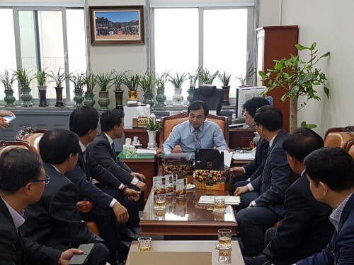 전국 점유율 1위 부여 밤, 군부대 군납으로 판로개척 나선다