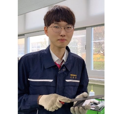 세종하이텍고등학교, 이준수 군 국가직 9급 공무원 채용 시험 최종 합격!