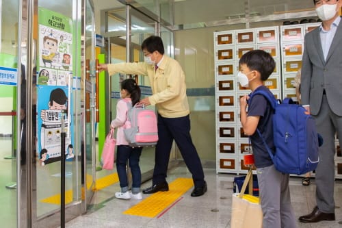최교진 교육감, 등교수업 현장 찾아 점검