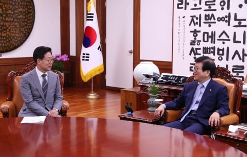 ‘국회의장 만나 충남 3개 현안 지원 요청’