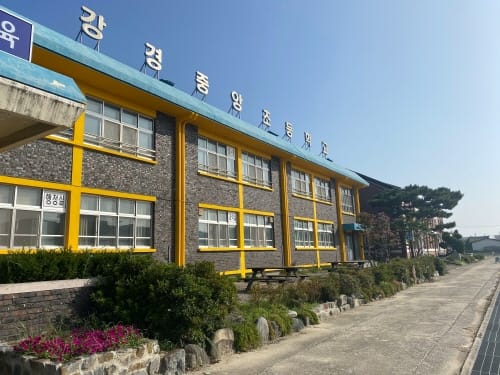 저녁까지 돌보는 ‘충남형 초등돌봄교실’ 개시