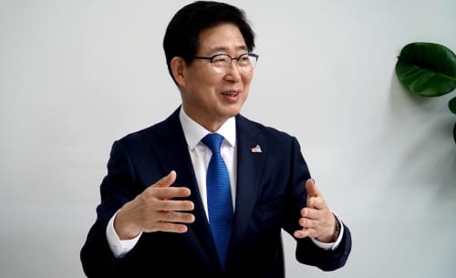 양승조 지사, 22일 노 전 대통령 묘역 참배 예정