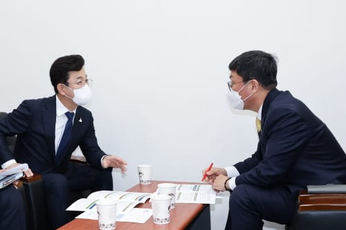 허태정 시장, 국비확보 막바지 총력... 기재부 2차관, 예결위 간사 면담