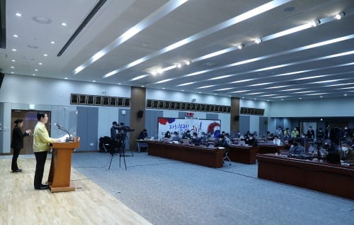 숙원 풀어내며 ‘대한민국 중심’에 선 충남