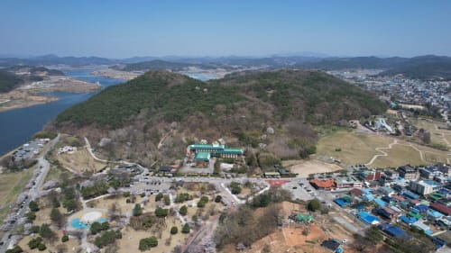 백제 역사 서린 부여 관북리유적과 부소산성 ‘봄 기운 완연’