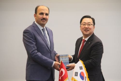 [다큐뉴스] 대전UCLG총회 첫날, 이장우 시장 터키와 첫 협약 행보