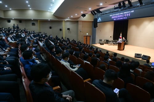 “대한민국의 새로운 미래, 세종서 시작”