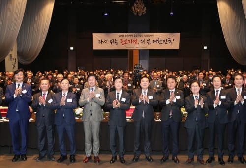 김태흠 지사 “위기에 강한 중소기업 만들 것”