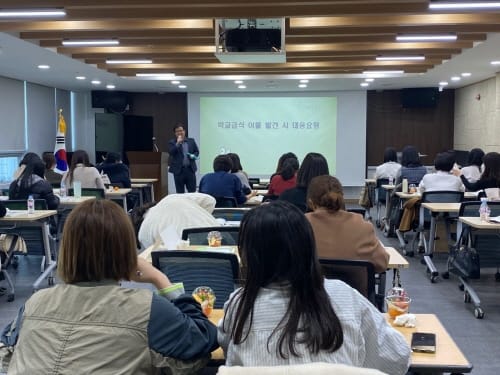 건강하고 안전한 학교급식 만든다
