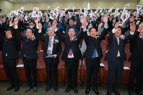 “그날의 숭고한 뜻, 세종의 미래로 이어갈 것”