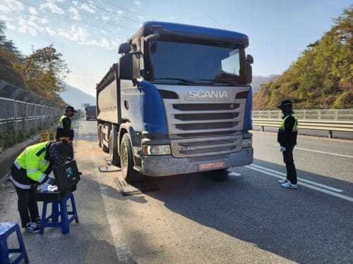 과적차량 집중단속 실시, 예방홍보도 병행