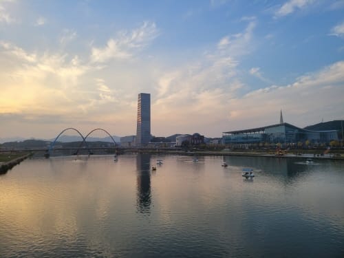 갑천에서 이색적인 수상 레포츠를 즐겨보세요!