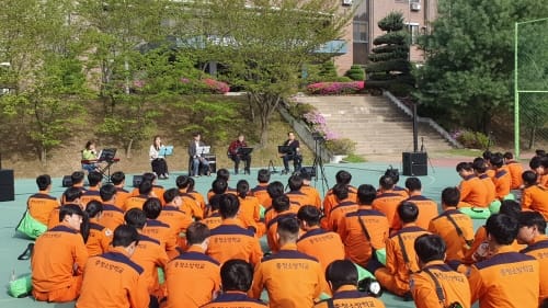 소방관을 위한 깜짝 음악 선물