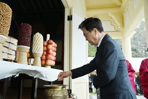 김태흠 지사, 매헌 윤봉길 의사 상해 의거 제91주년 기념식 참석