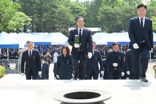 “순국선열과 호국영령을 기억하며…”