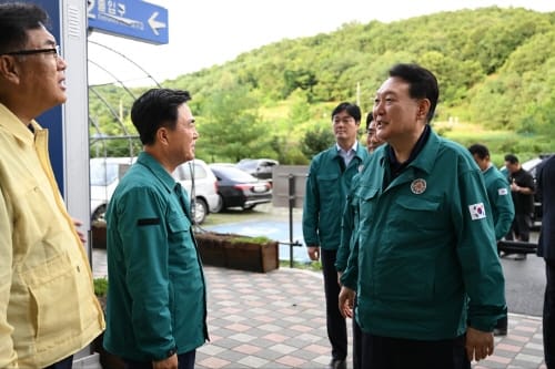 충남, 특별재난지역·시설작물 지원 재건의