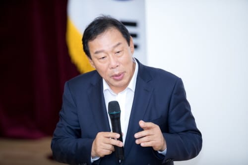 “국제행사 성공으로 시정발전 10년 앞당길 것”