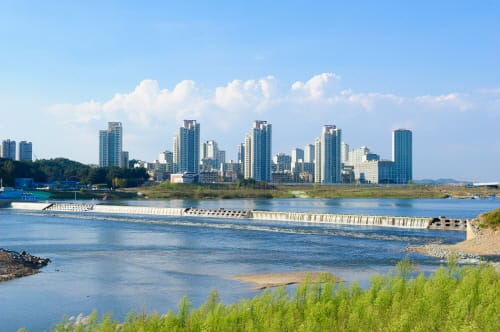 반짝이는 아이디어로 비단강을 빛내주세요