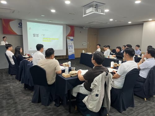 충남도의회, 의원 전문성 제고 위한 스피치·AI 활용 교육