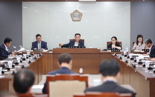 인권기본조례·학생인권조례 폐지 주민조례청구 수리