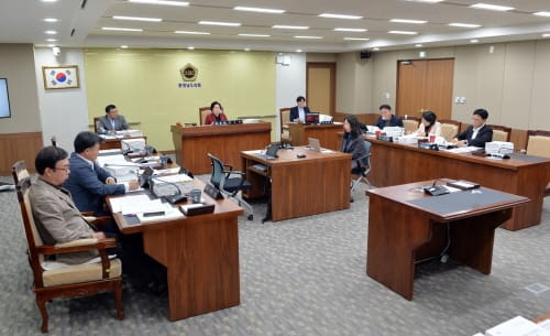 충남도의회 행문위 ‘충청남도체육회 자생력 강화 주문’