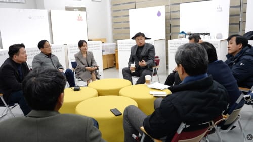 조치원읍 원도심 중심가로 형형색색 불 밝힌다
