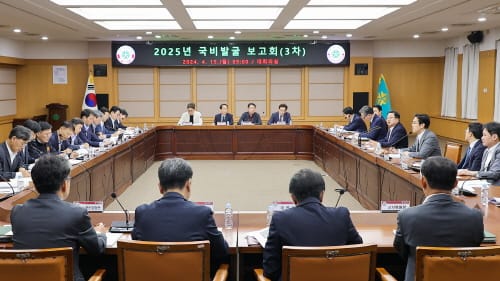 이장우 대전시장 “대전은 개척자의 도시, 국비확보의 길도 없으면 만들어라”