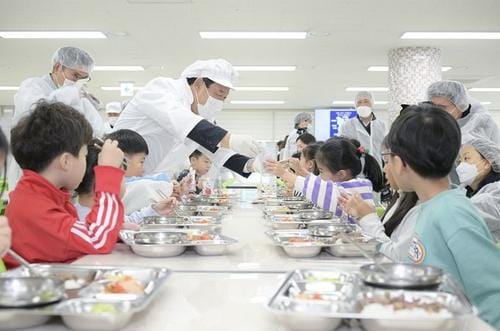 학교급식에서 사라지는 과일? 세종은 달라요!