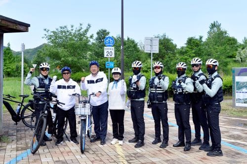 세종시의회, 세종경찰청 자전거순찰대와 합강캠핑장 자전거 순찰