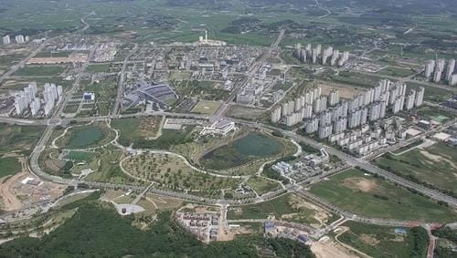 ‘혁신도시 완성’ 꿈 키우는 힘쎈충남