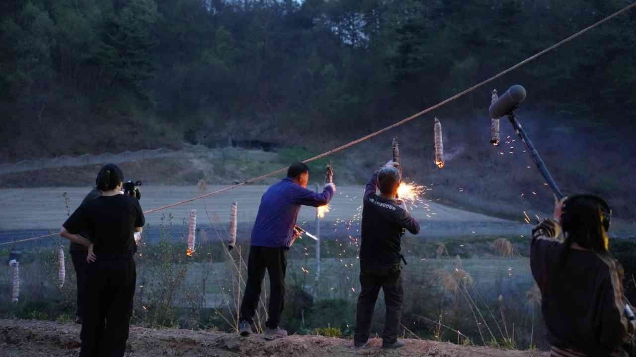 다큐멘터리로 만나는 '등곡리 낙화놀이'