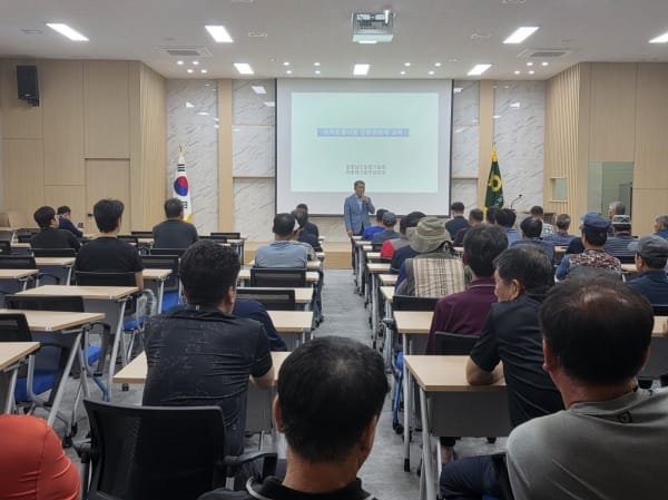 부여, 토마토 전국 최대 주산지 위상 '뿔나방 선제 차단'으로 지킨다