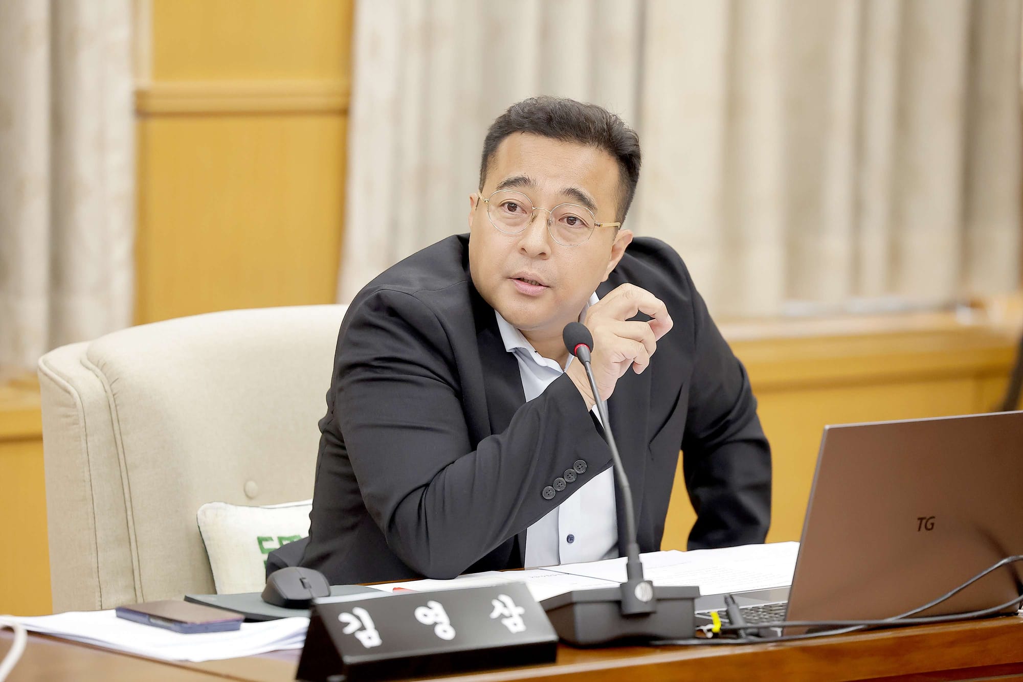 김영삼 시의원, 대전광역시의회 모범학생 포상 근거 마련