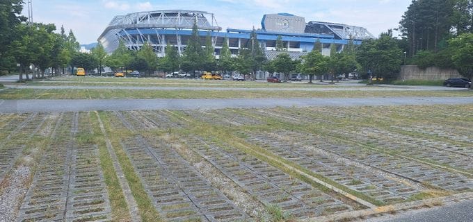 월드컵경기장 주차요금 대폭 완화... 대전시 "주차 편의 높이고, 주차 질서도 바로잡기 위한 것!"