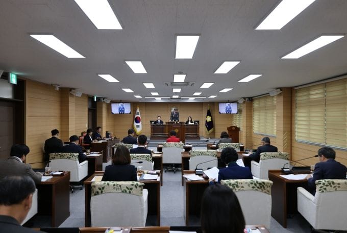 부여군의회, 제297회 정례회 개회