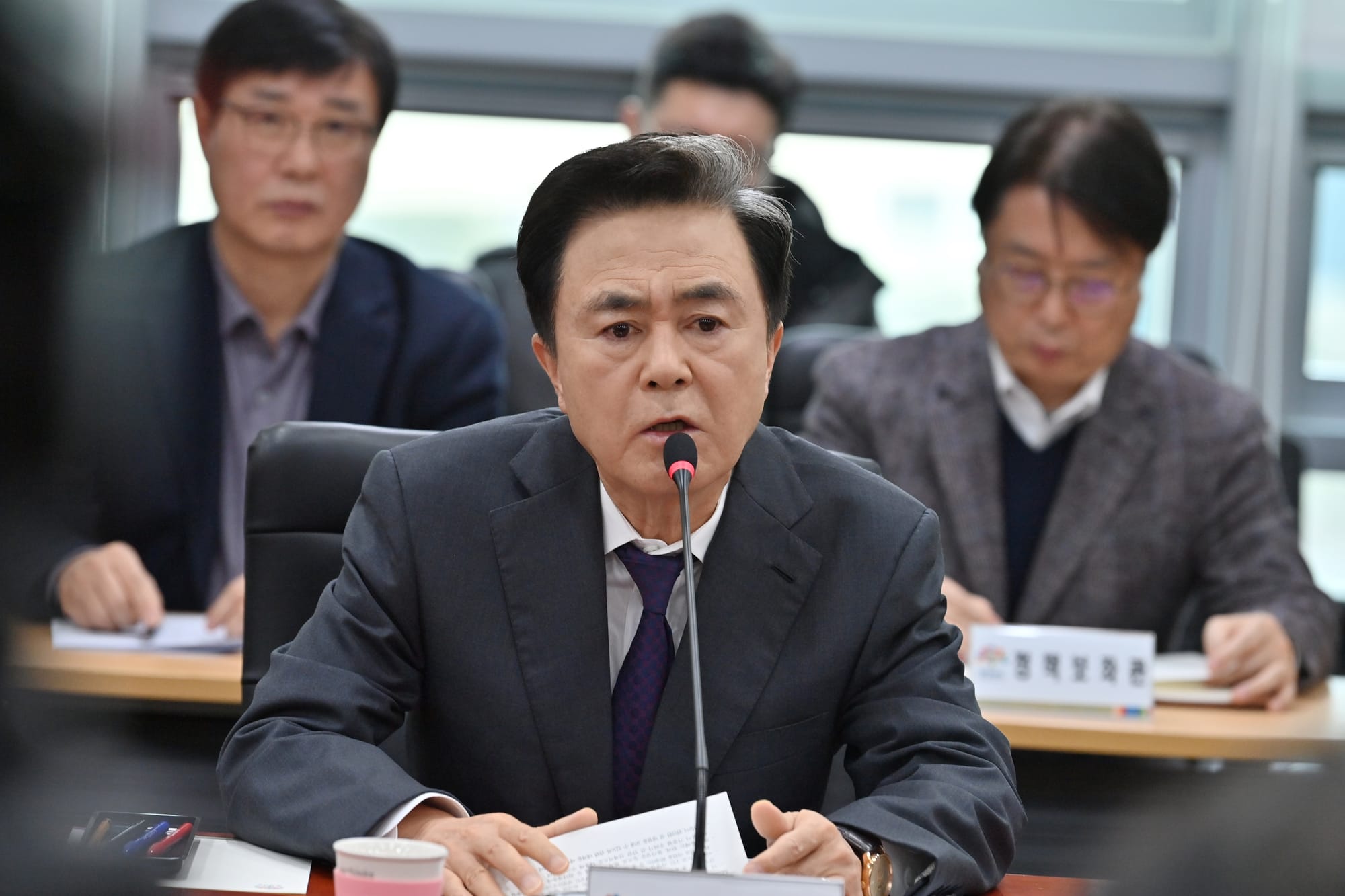 김태흠 지사 "정부 인센티브안 졸속"