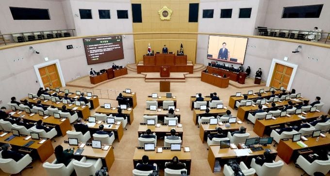 대전시의회, 대전 미래 100년을 지켜낼 통합 법안이어야 한다... 졸속 통합 제동, 강력한 지방자치권 담보 법안 촉구