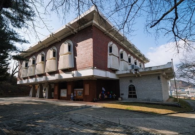 충남의 멋 숨쉬는 ‘예술같은 건축물’