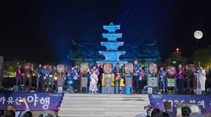 ‘나무에 새겨진 비밀’ 따라 걷는 정림사지의 봄밤…, ‘2026 부여 국가유산 야행’ 성료